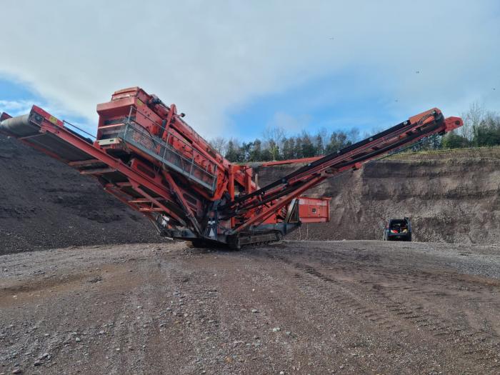 Ogłoszenia kupię sprzedam Przesiewacz Terex Finlay 684 3-DECK