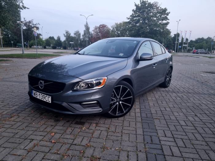 Ogłoszenia kupię sprzedam Sprzedam Volvo S60 T5 Drive-E R-Design Momentum