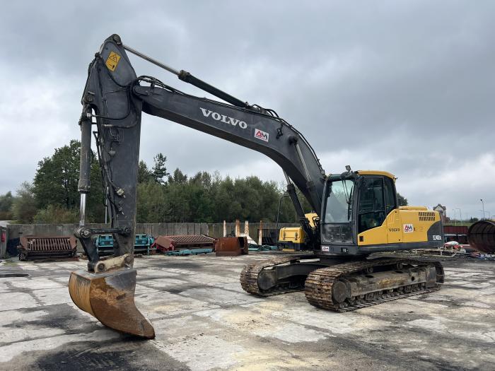 Ogłoszenia kupię sprzedam Koparka gąsienicowa Volvo EC240 CNL