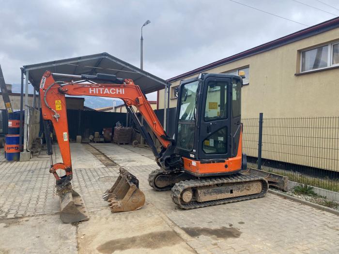 Ogłoszenia kupię sprzedam Mini-koparka Hitachi ZX 33 ! Okazja!