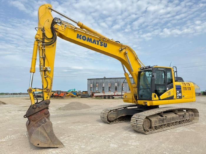 Ogłoszenia kupię sprzedam Komatsu PC 240 LC-10