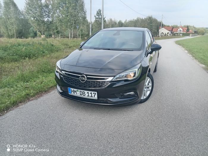 Ogłoszenia kupię sprzedam Opel Astra K 1.4 Turbo Benzyna 150km Dynamic NAVI KAMERA LED PARKTRONIC