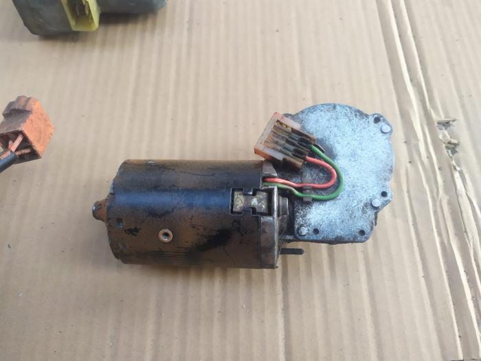 Ogłoszenia kupię sprzedam Silniczki wycieraczek do Atlas 1304,1404,1504,1604,1704 itp Orginały