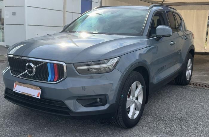 Ogłoszenia kupię sprzedam Volvo XC 40 D3 Momentum,