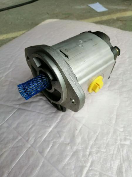 Ogłoszenia kupię sprzedam Pompa hydrauliczna Parker