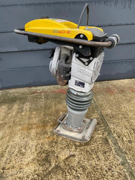 Ogłoszenia kupię sprzedam Ubijak wibracyjny / Skoczek Wacker Neuson BS 60-2 (Rok 2023) – ZADBANY