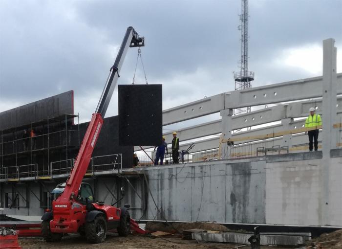 Ogłoszenia kupię sprzedam Wynajem ładowarek teleskopowych - ładowarki teleskopowe Merlo Manitou Dieci